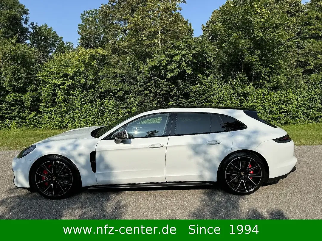 Porsche Panamera GTS Sport Turismo - Thumbnail 14