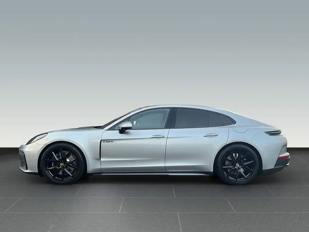 Porsche Panamera E-Hybrid 4 - foto 2