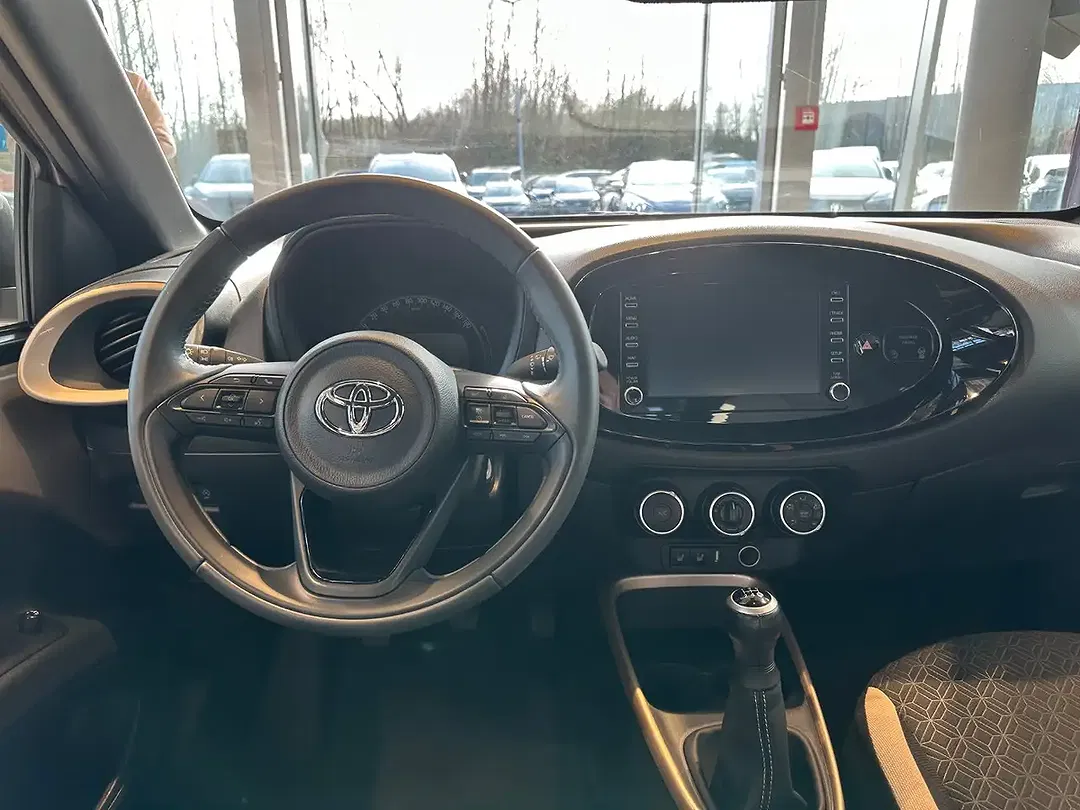 Toyota Aygo - Thumbnail 13