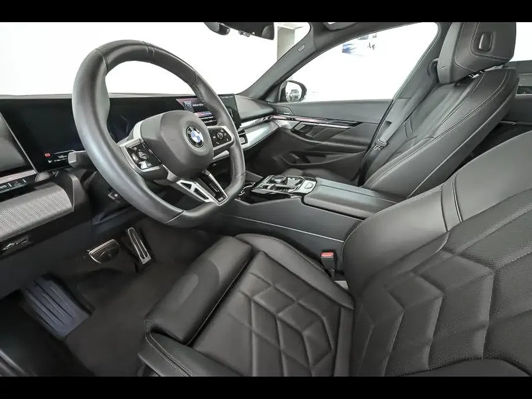 BMW 520 Touring M Sport Comfort - Thumbnail 6