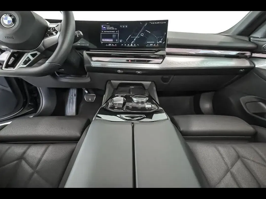 BMW 520 Touring M Sport Comfort - Thumbnail 7