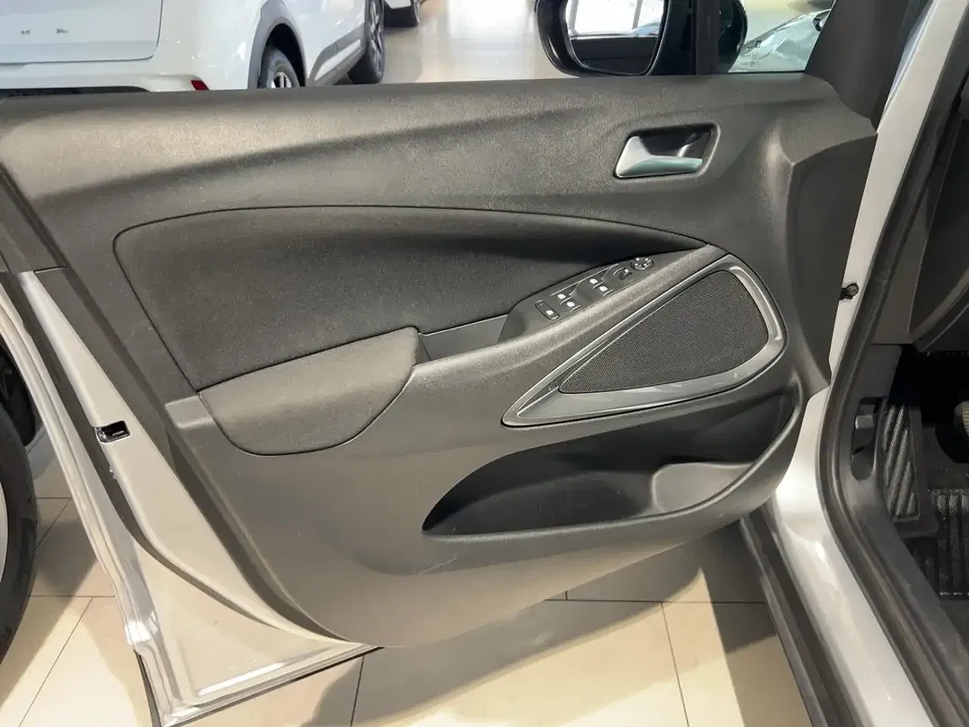 Opel Crossland 1.2 Turbo Elegance - Thumbnail 11