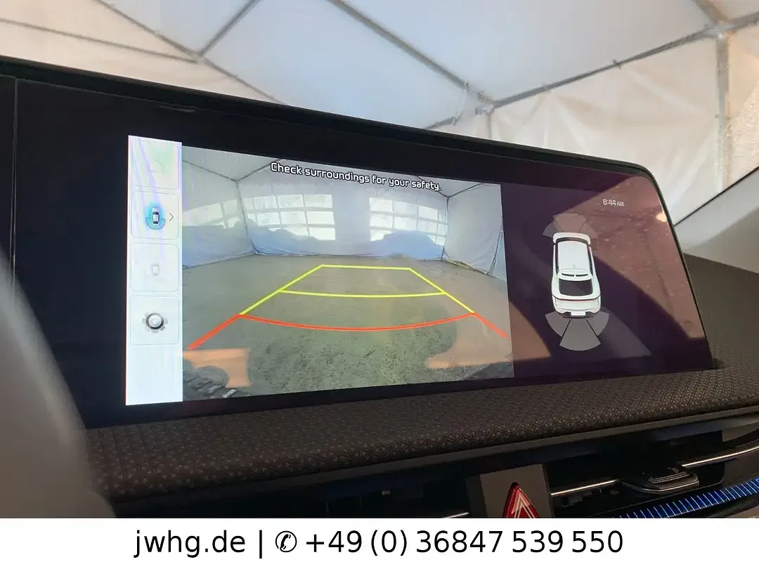 Kia EV6 - Thumbnail 14