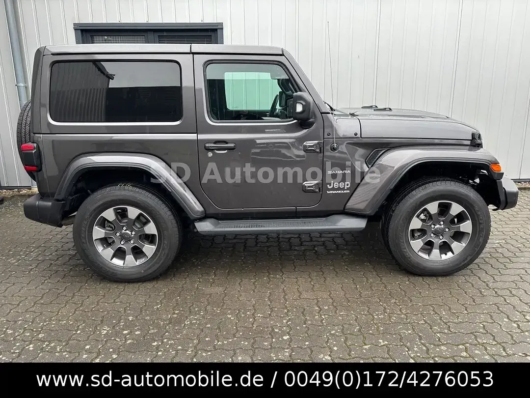 Jeep Wrangler Unlimited Sahara - foto 2