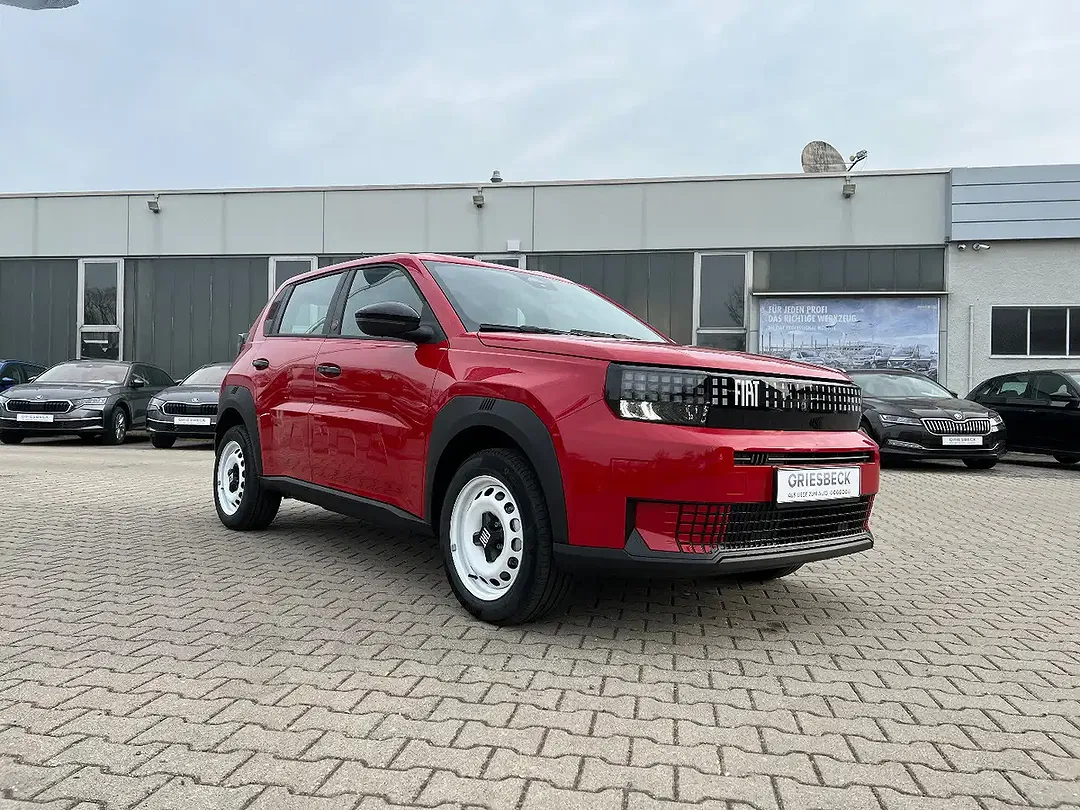 Fiat Grande Panda EV RED - Thumbnail 5