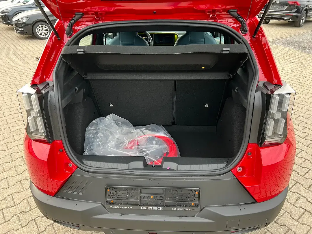 Fiat Grande Panda EV RED - Thumbnail 7