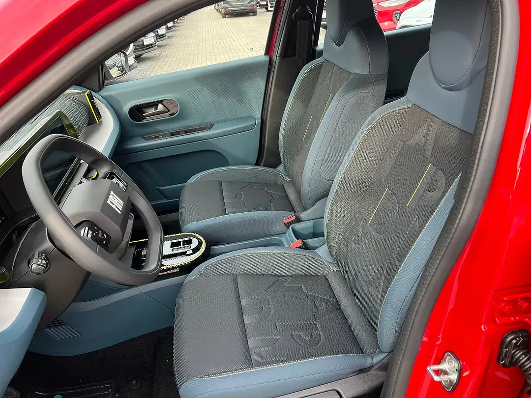 Fiat Grande Panda EV RED - Thumbnail 8