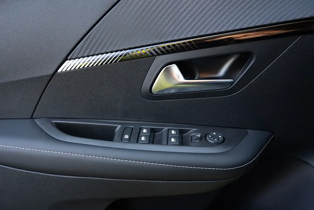 Peugeot 208 100 PureTech Allure - Thumbnail 11
