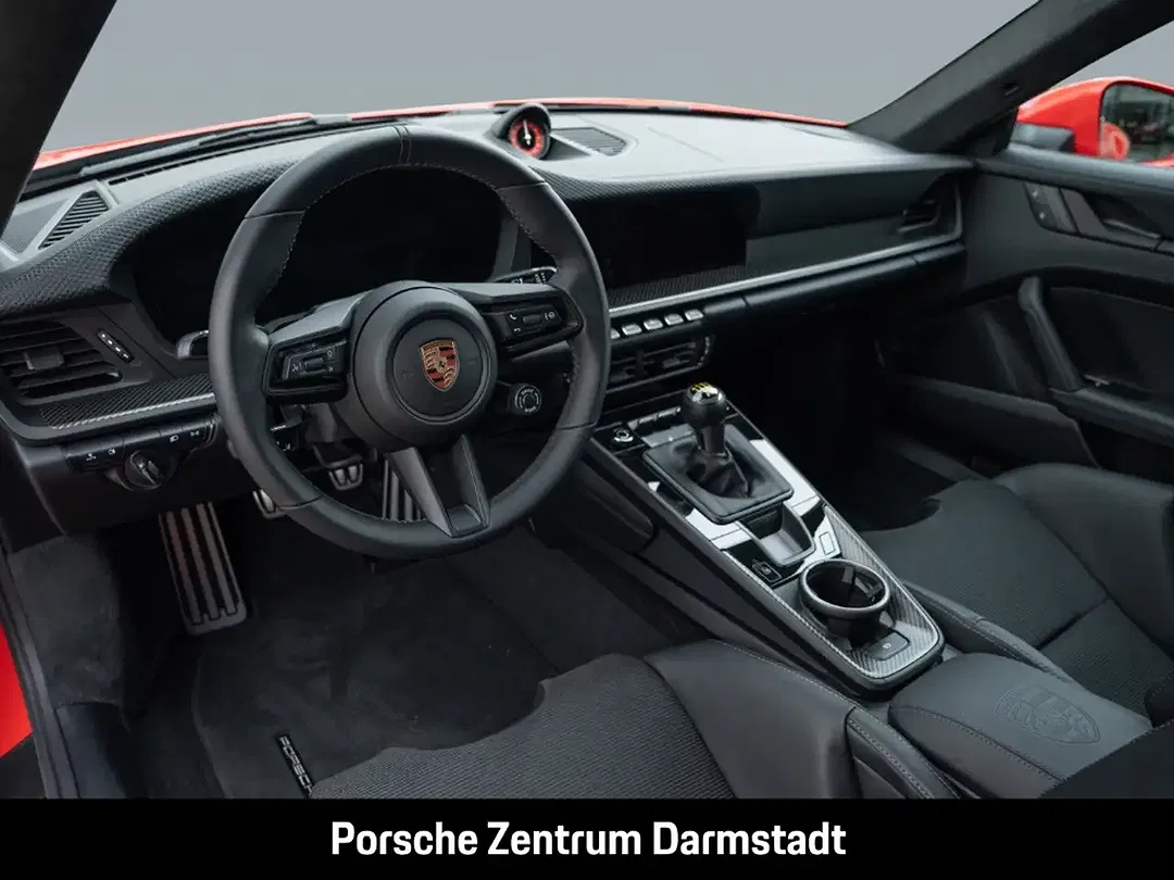 Porsche 992 GT3 Touring - Thumbnail 4