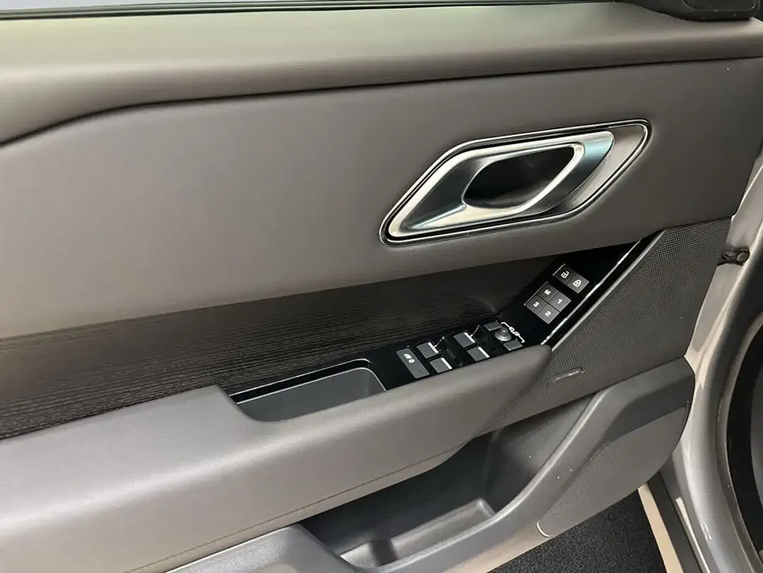 Land Rover Range Rover Velar P400e Dynamic SE - Thumbnail 14