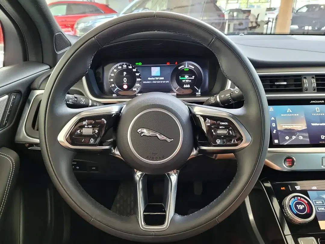 Jaguar I-Pace EV400 R-Dynamic SE - foto 15