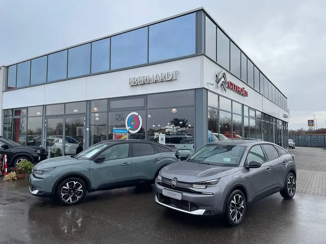 Citroen C4 EAT8 Hybrid Max - foto 2