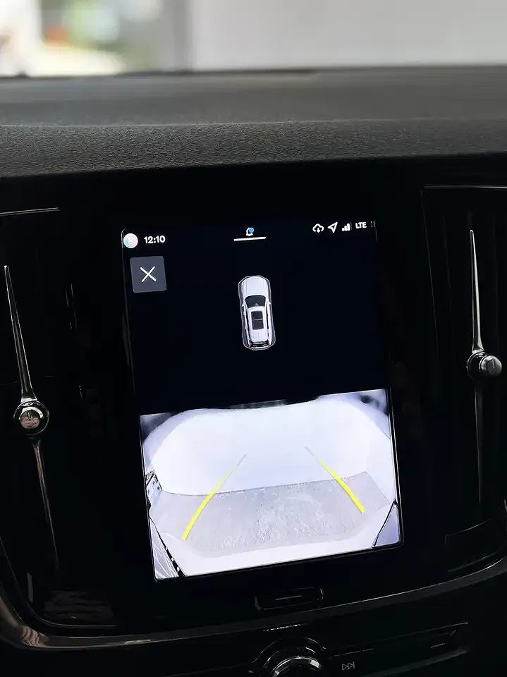 Volvo V90 T6 AWD - Thumbnail 12