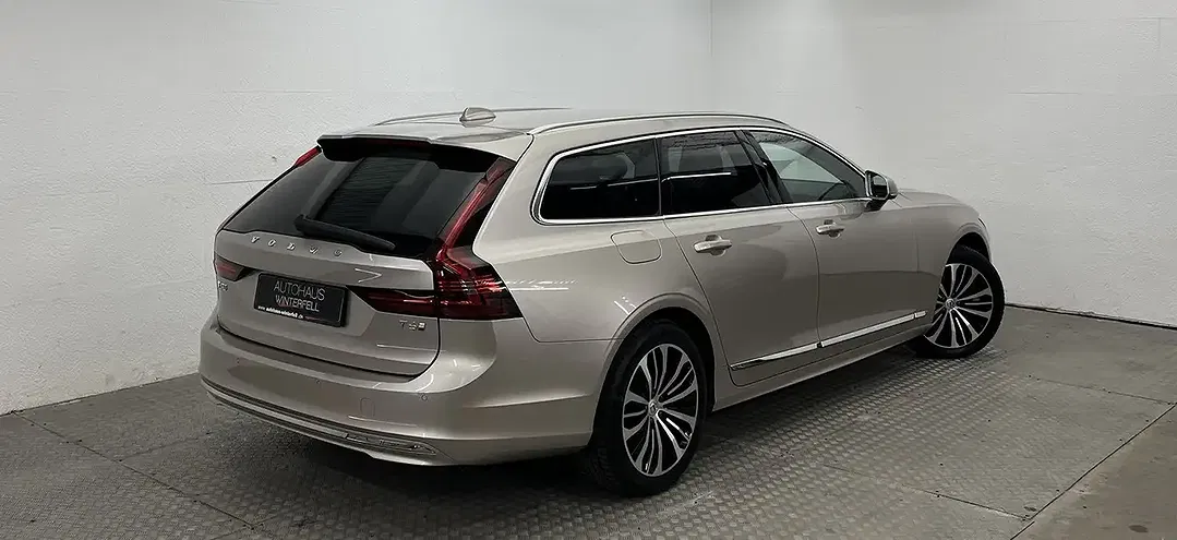 Volvo V90 T6 AWD - Thumbnail 4