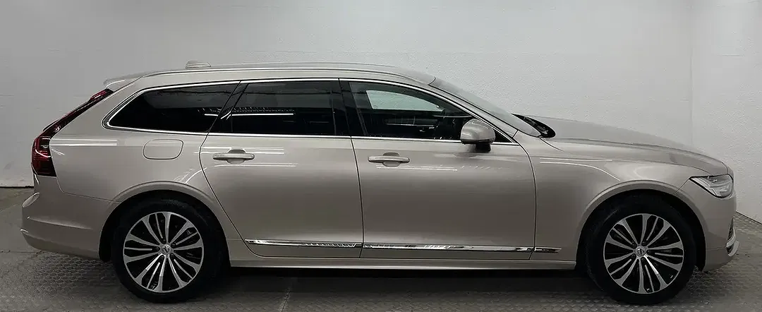 Volvo V90 T6 AWD - Thumbnail 5