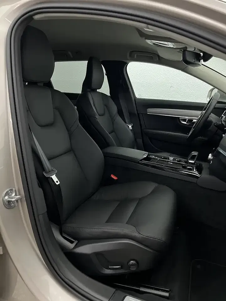 Volvo V90 T6 AWD - Thumbnail 8