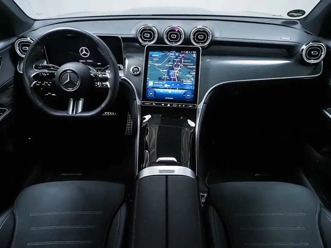 Mercedes-Benz GLC 200 4MATIC AMG Line - Thumbnail 3