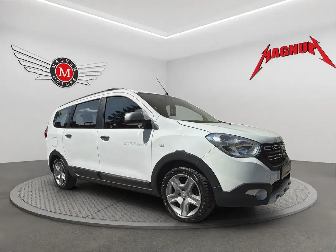 Dacia Lodgy Stepway - Thumbnail 3