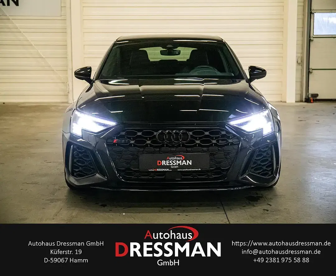 Audi RS3 TFSI Matrix LED Sportback - foto 2