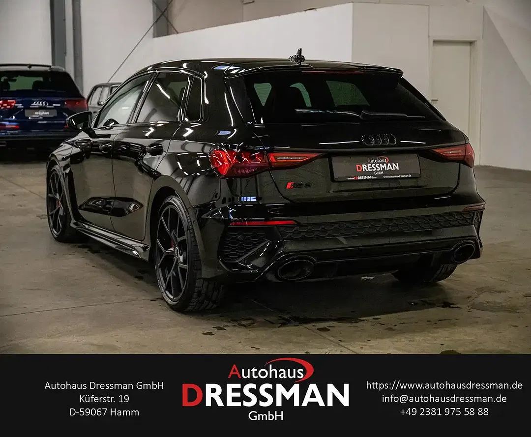 Audi RS3 TFSI Matrix LED Sportback - Thumbnail 7