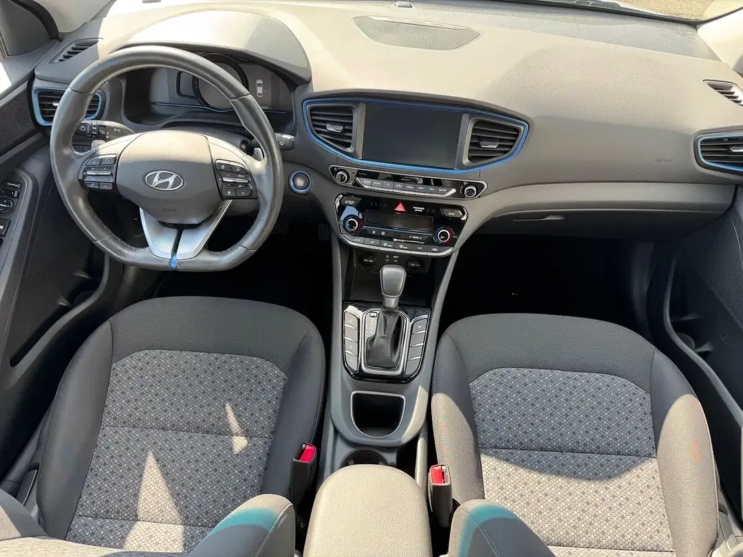 Hyundai IONIQ PHEV Style - Thumbnail 11