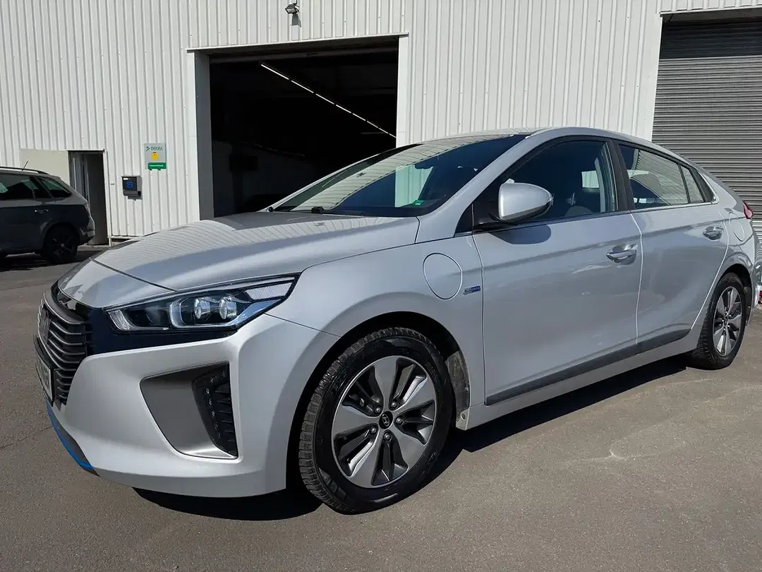Hyundai IONIQ PHEV Style - Thumbnail 5