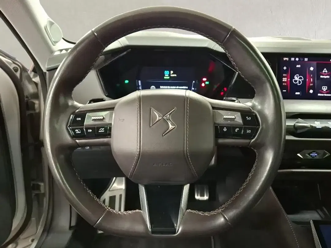 Citroen DS4 PHEV - Thumbnail 12