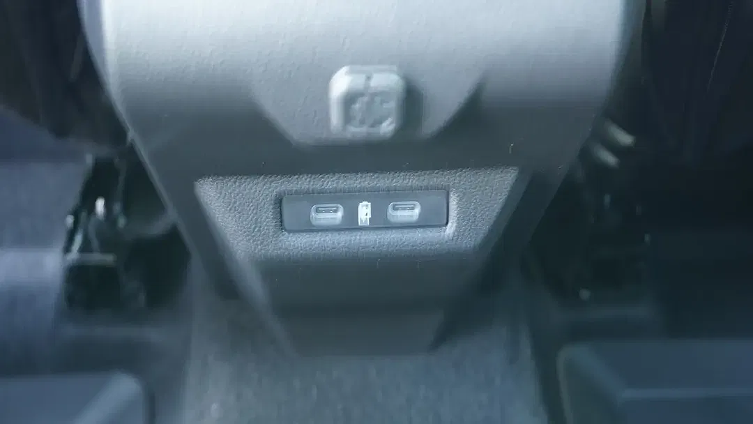 Dacia Duster TCe Extreme - Thumbnail 13