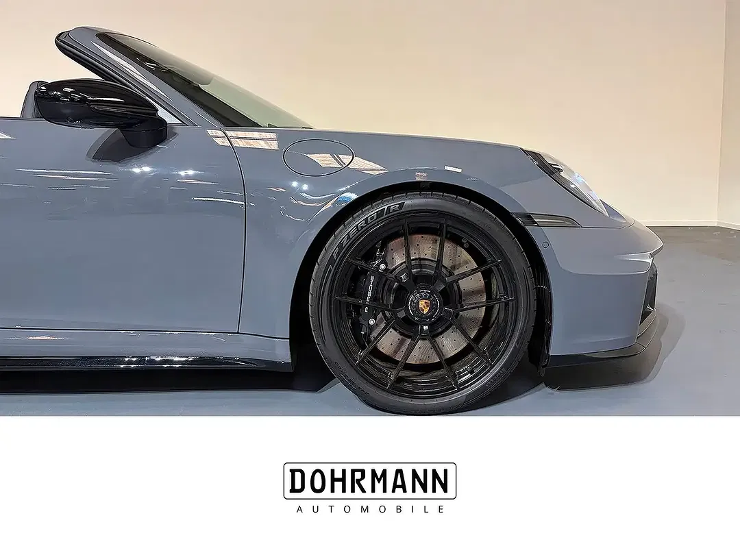 Porsche 992 4 GTS Cabriolet - Thumbnail 13
