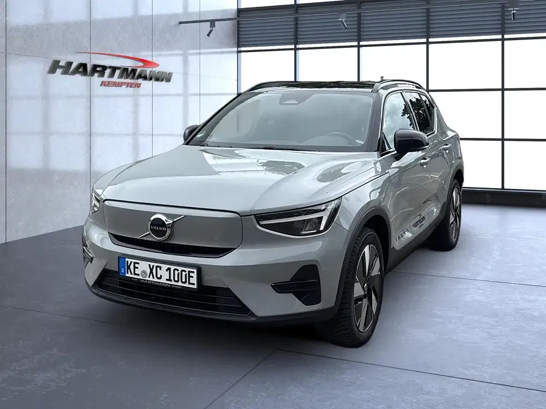 Volvo XC40 EV Recharge Plus - Thumbnail 1