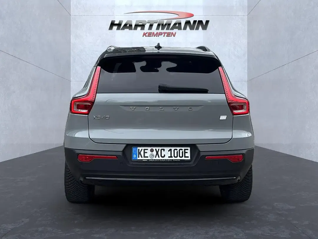 Volvo XC40 EV Recharge Plus - Thumbnail 7