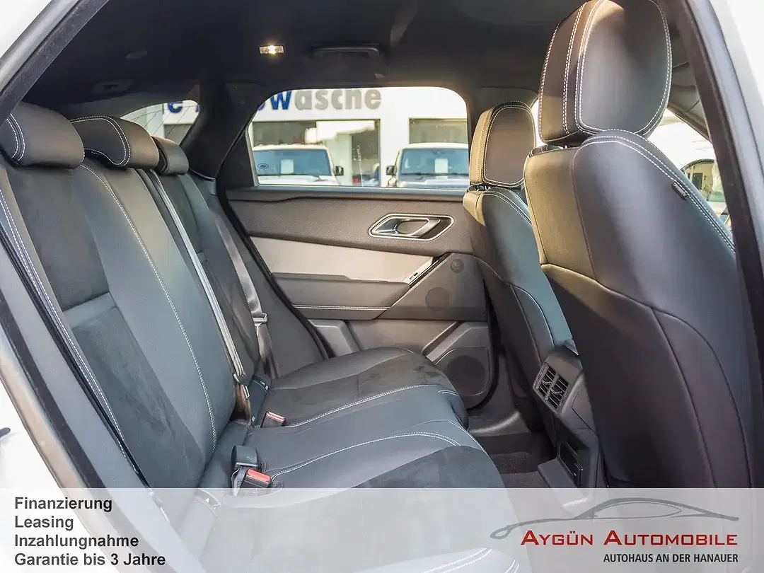 Land Rover Range Rover Velar P400e - Thumbnail 14