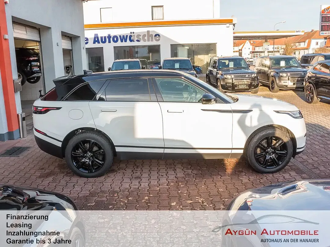 Land Rover Range Rover Velar P400e - Thumbnail 8