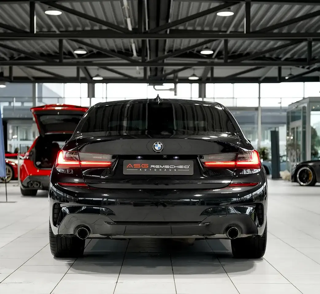 BMW 330 M - Thumbnail 5