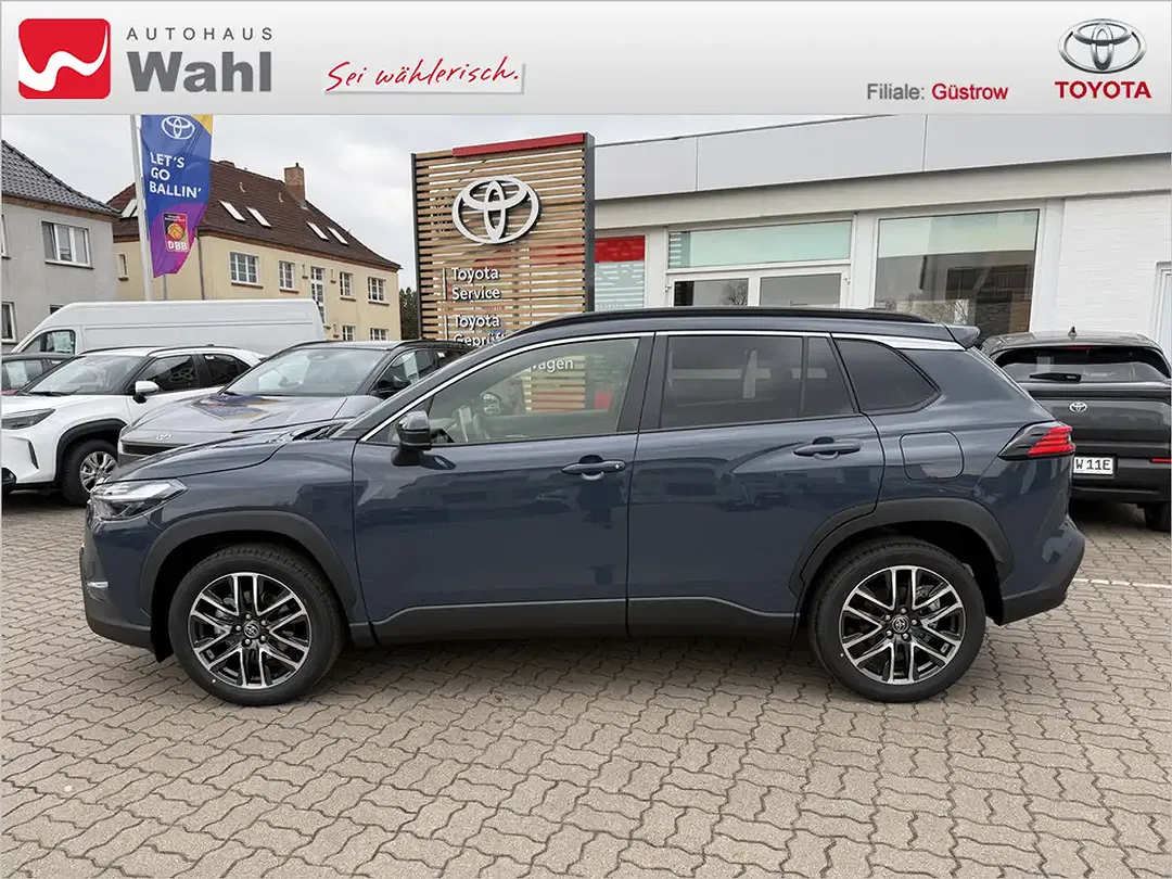 Toyota Corolla Cross Hybrid Team Deutschland - Thumbnail 3