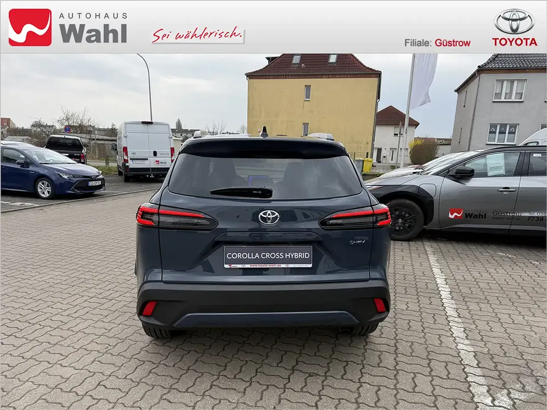 Toyota Corolla Cross Hybrid Team Deutschland - Thumbnail 4