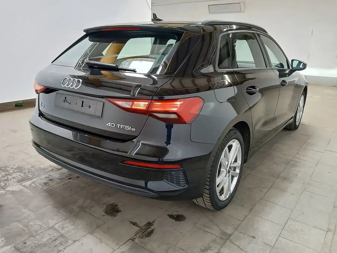 Audi A3 S tronic - Thumbnail 4
