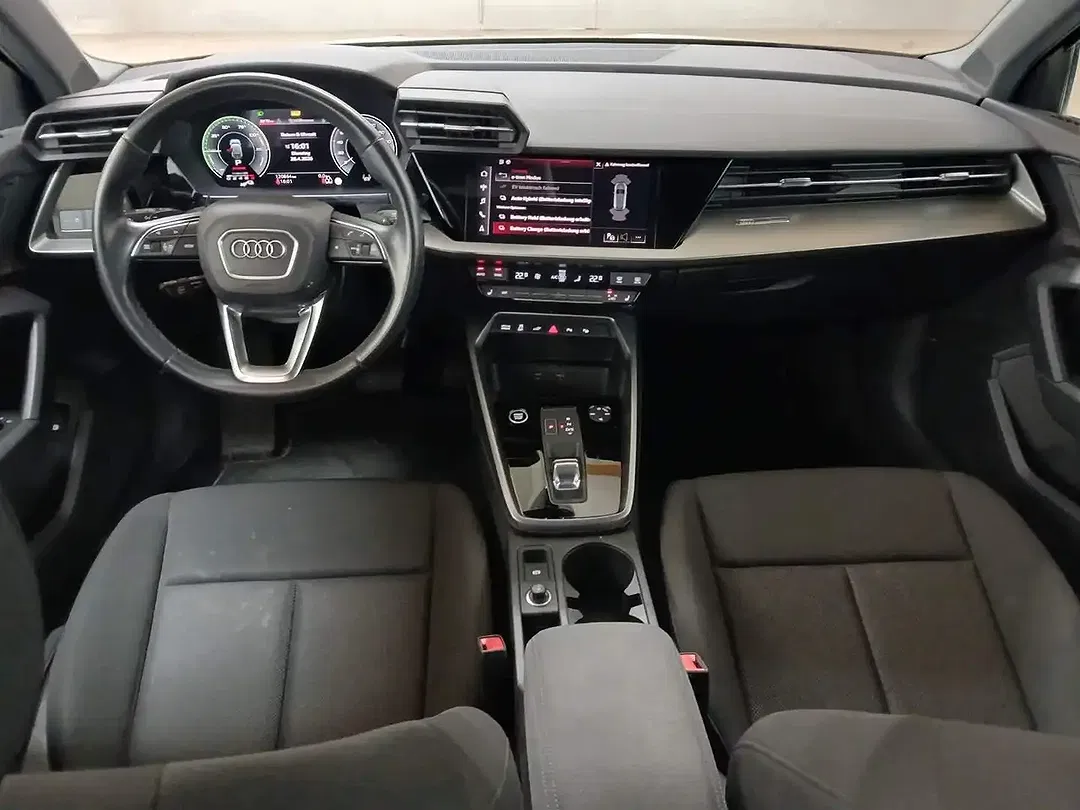 Audi A3 S tronic - Thumbnail 9