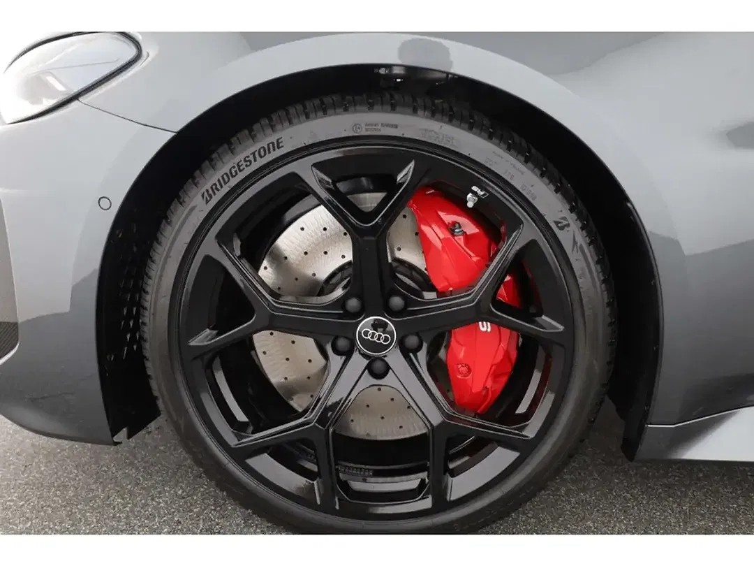 Audi RS5 quattro Avant sport - Thumbnail 7