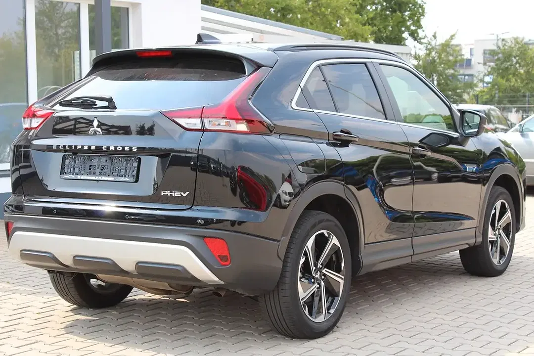 Mitsubishi Eclipse Cross 2.4 - Thumbnail 6