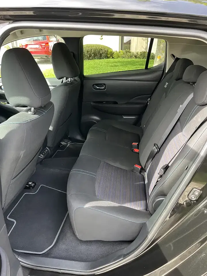 Nissan Leaf Tekna - Thumbnail 14