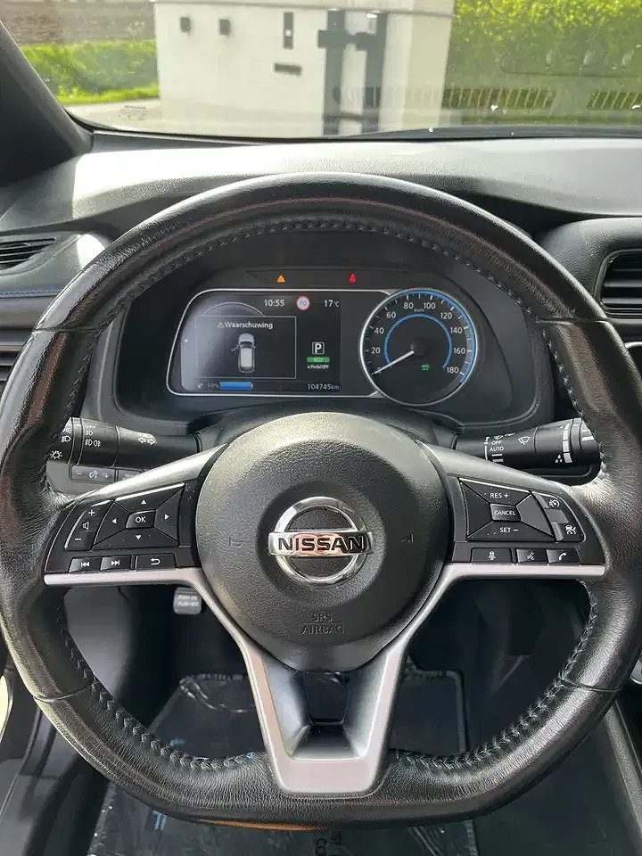 Nissan Leaf Tekna - Thumbnail 18