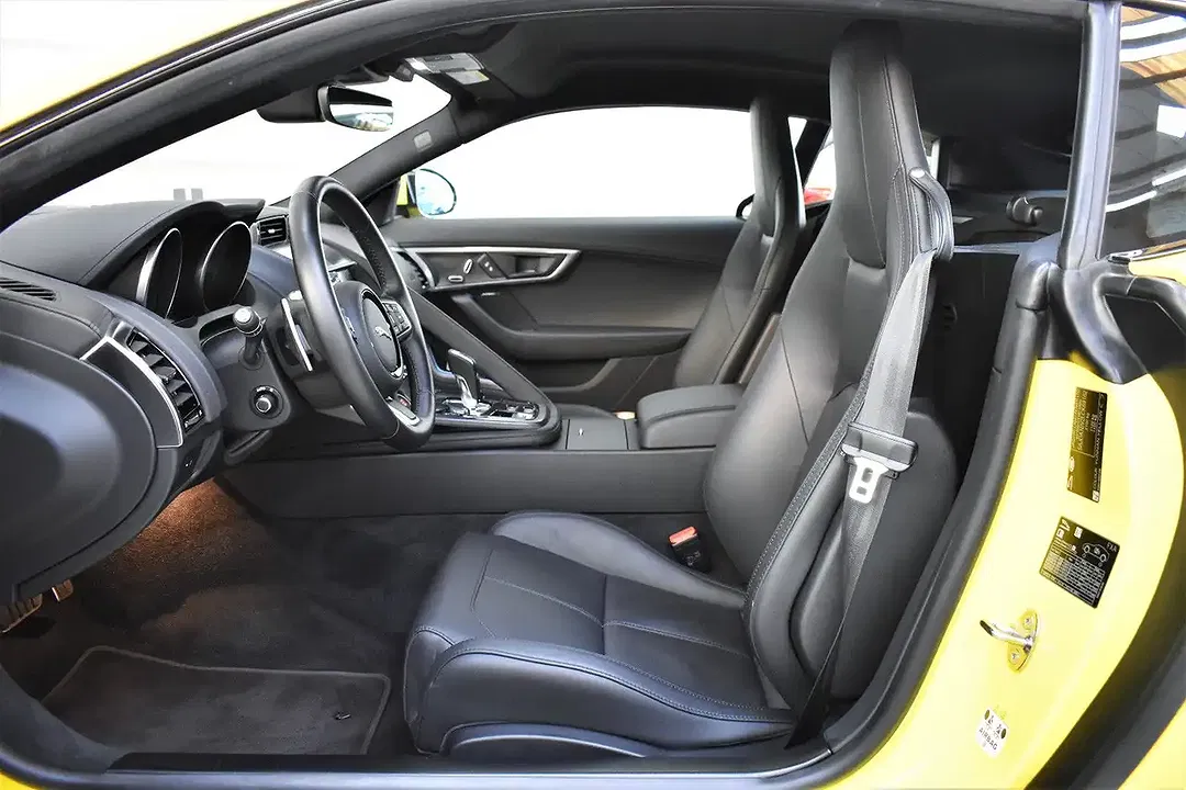 Jaguar F-Type 4x4 Coupe R-Dynamic - Thumbnail 12