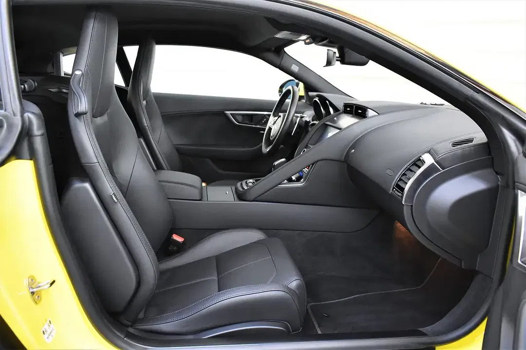 Jaguar F-Type 4x4 Coupe R-Dynamic - foto 15