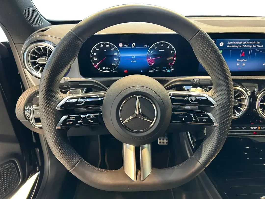 Mercedes-Benz CLA 200 AMG MBUX Night - Thumbnail 10