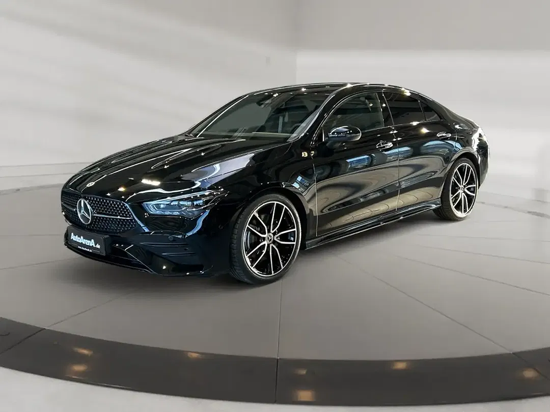 Mercedes-Benz CLA 200 AMG MBUX Night - foto 1