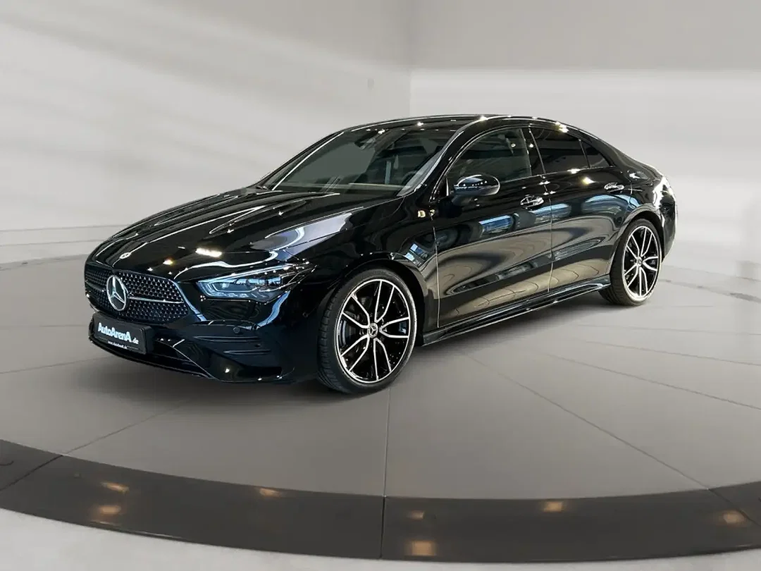 Mercedes-Benz CLA 200 AMG MBUX Night - Afbeelding 1