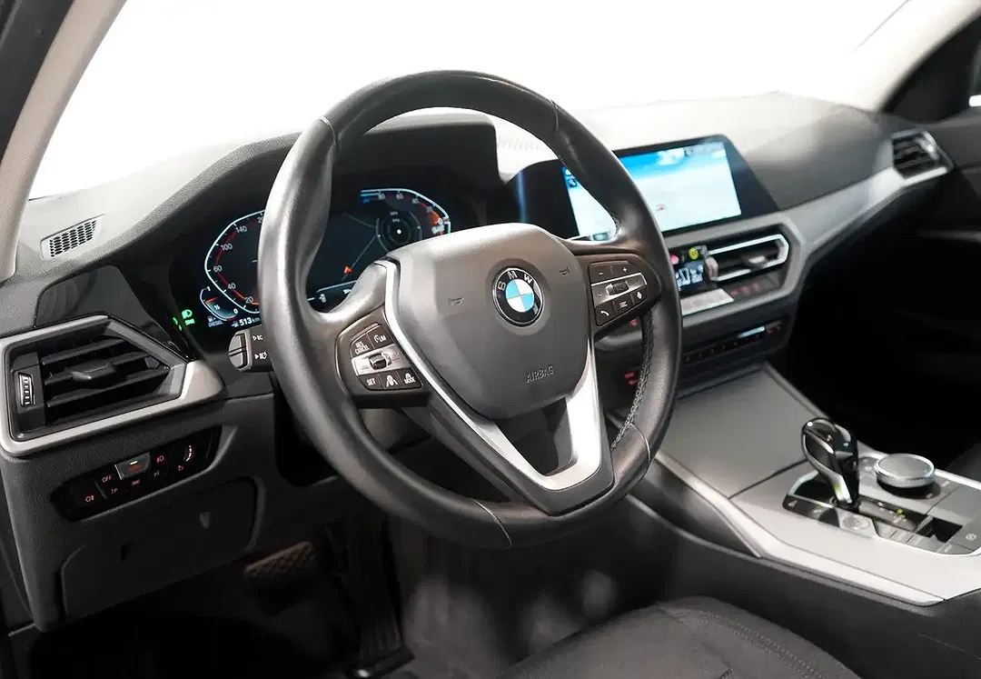 BMW 320 MHEV Touring - Thumbnail 13