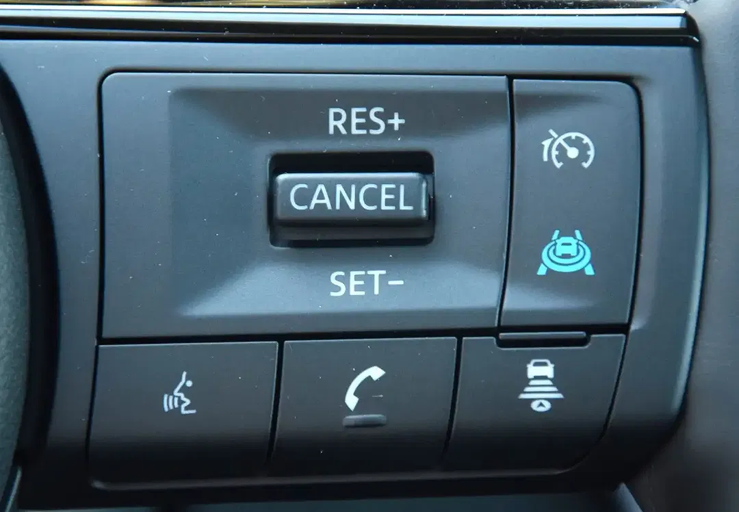 Nissan Qashqai e-Power N-Connecta - Thumbnail 12