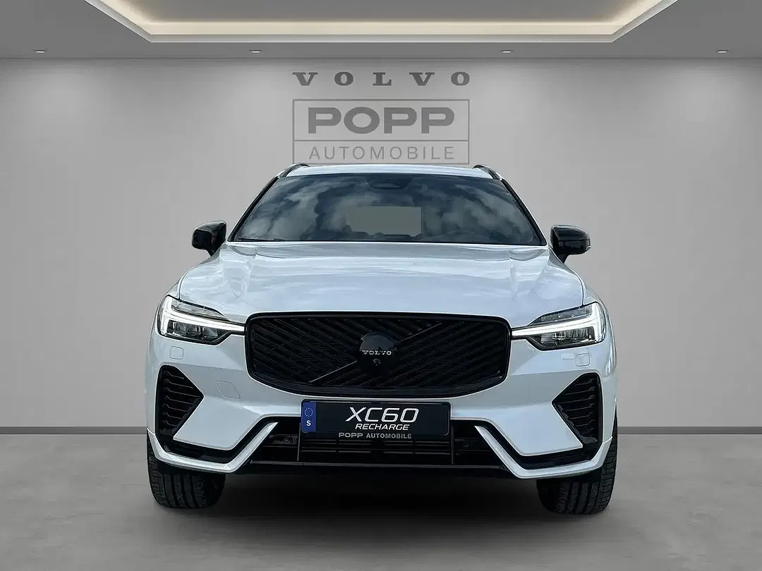Volvo XC60 T8 AWD Ultra Black Edition - Thumbnail 8